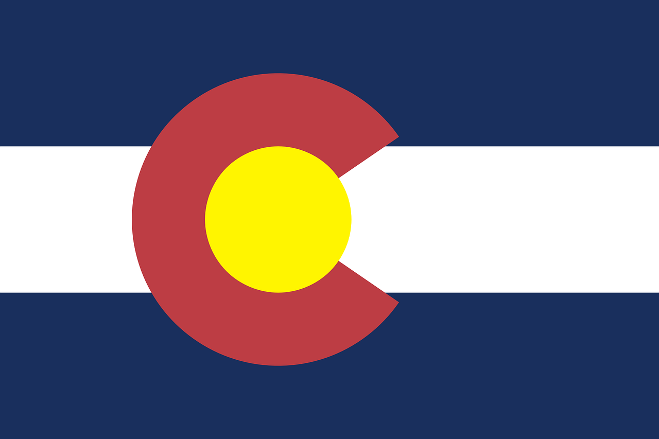 Colorado state flag representing the East West Contractors satellite office location